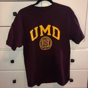 University of Minnesota-Duluth college t-shirt